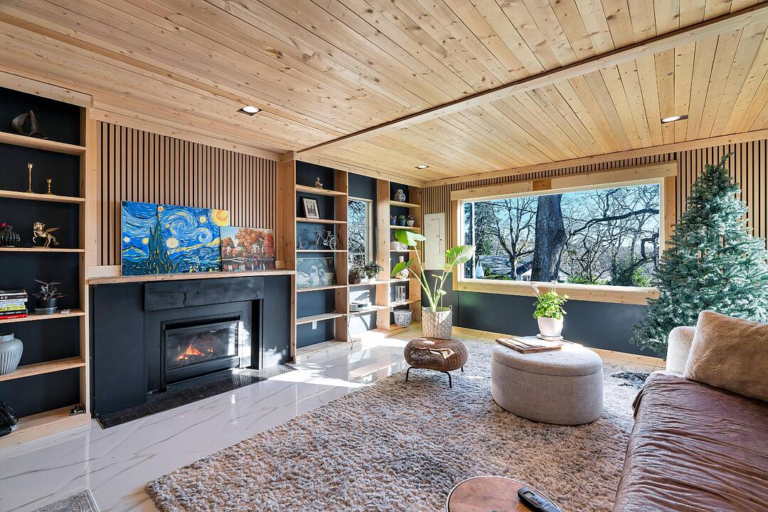 3580 Doncaster Road, Saanich, British Columbia