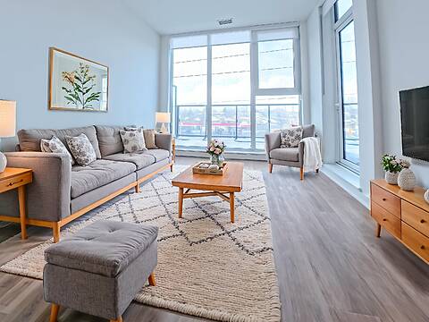 1007 The Queensway #217, Toronto