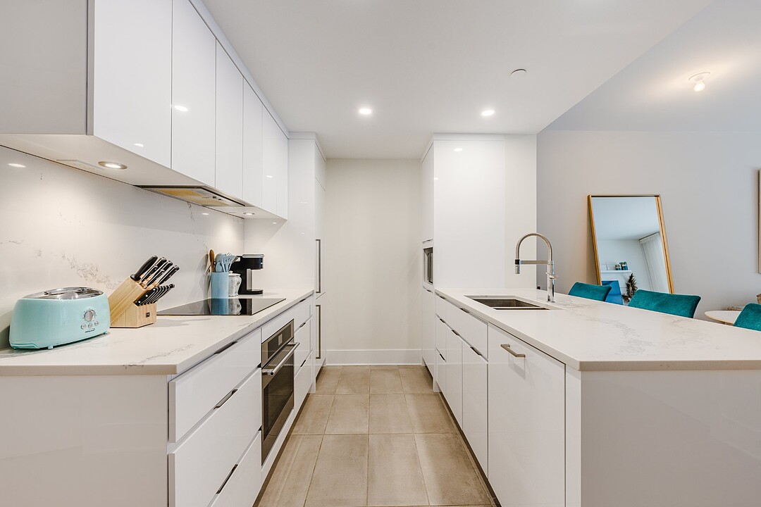 360 Rue Atateken, Apt. 201, Ville-Marie, Québec