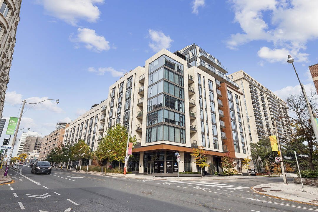 6 Jackes Ave #510, Toronto, Ontario