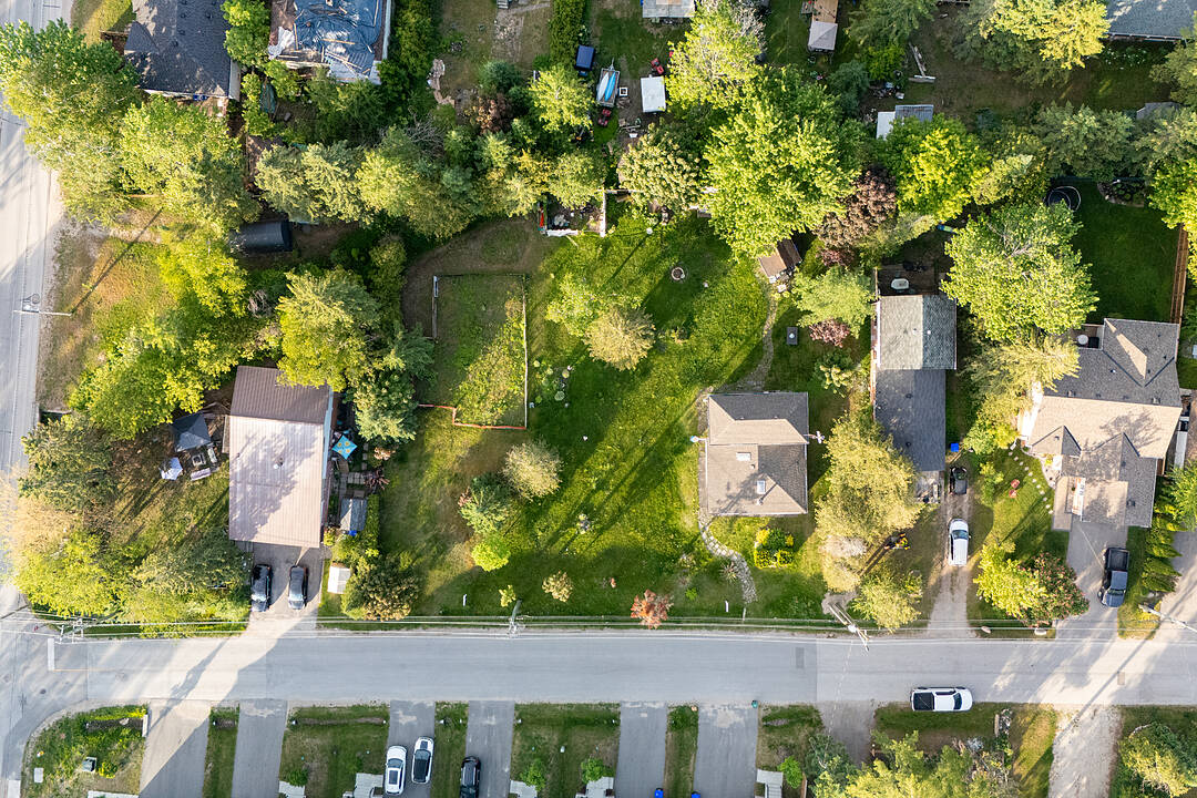 11 62nd Street S, Wasaga Beach, Ontario