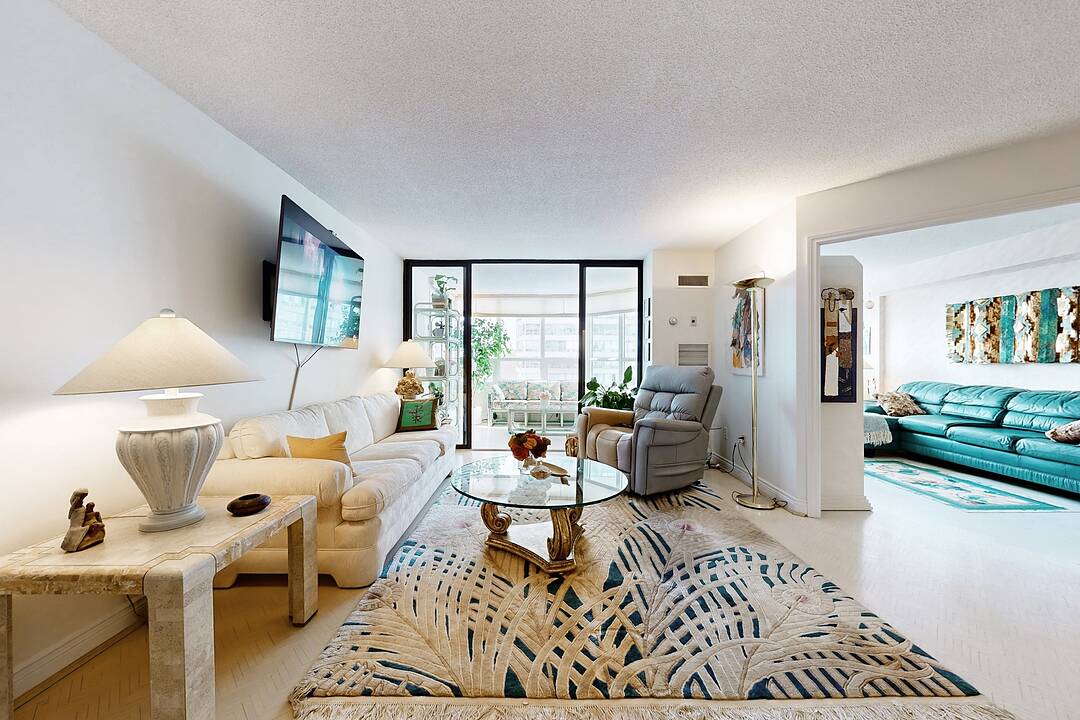 65 Spring Garden Ave #1908, Toronto, Ontario