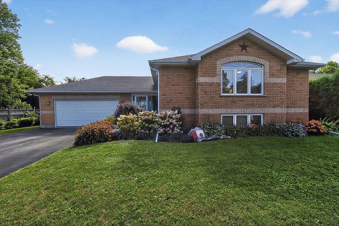 35 Elgin Street S, Blue Mountains, Ontario