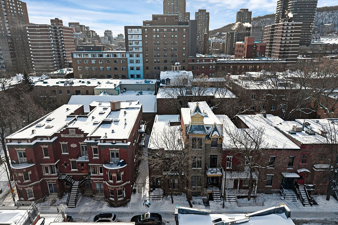 3566 Rue Clark, Le Plateau-Mont-Royal, Québec