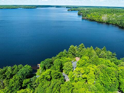 326 Chikopi Road, Magnetawan