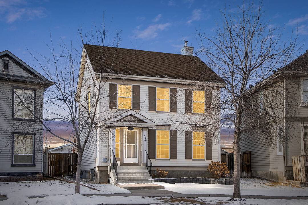 39 Prestwick Heath SE, Calgary, Alberta