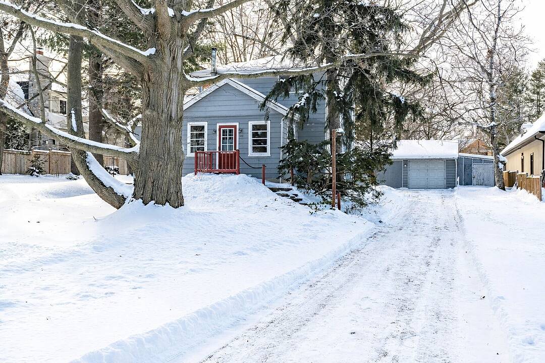 362 Fourth Line, Oakville, Ontario