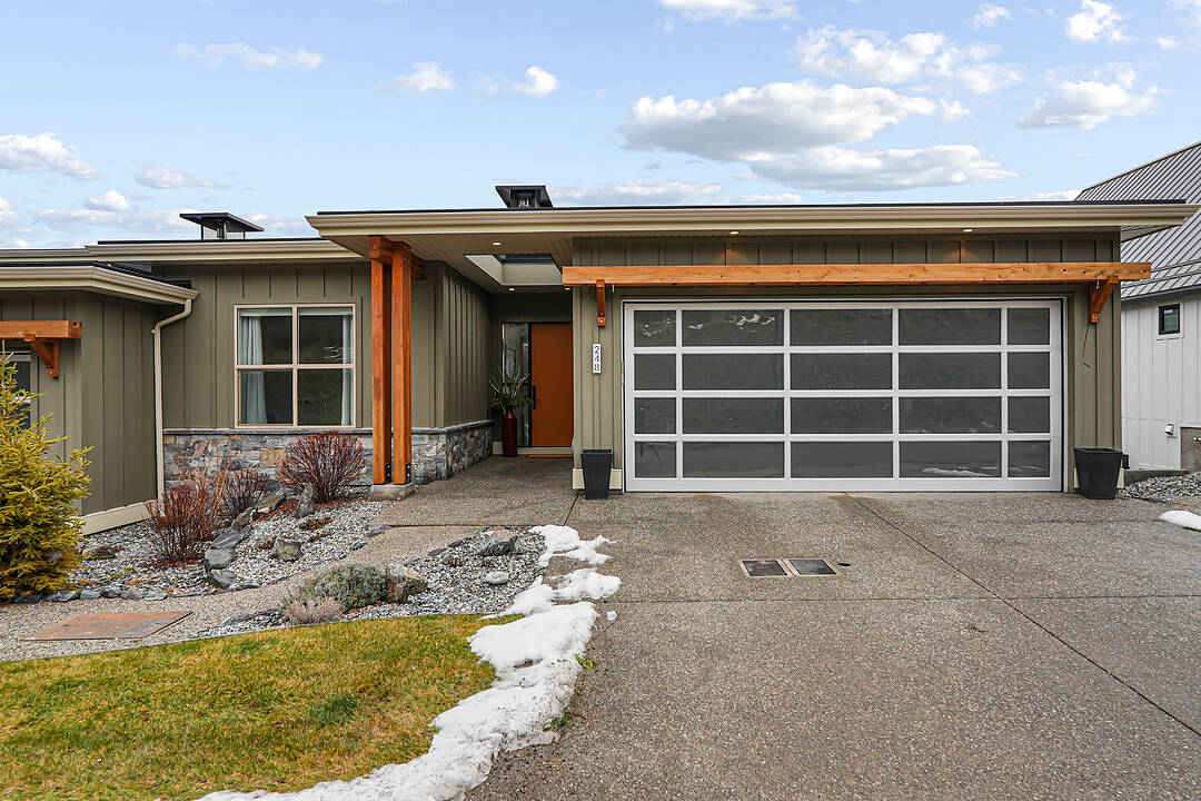 248 Diamond Way, Vernon, British Columbia