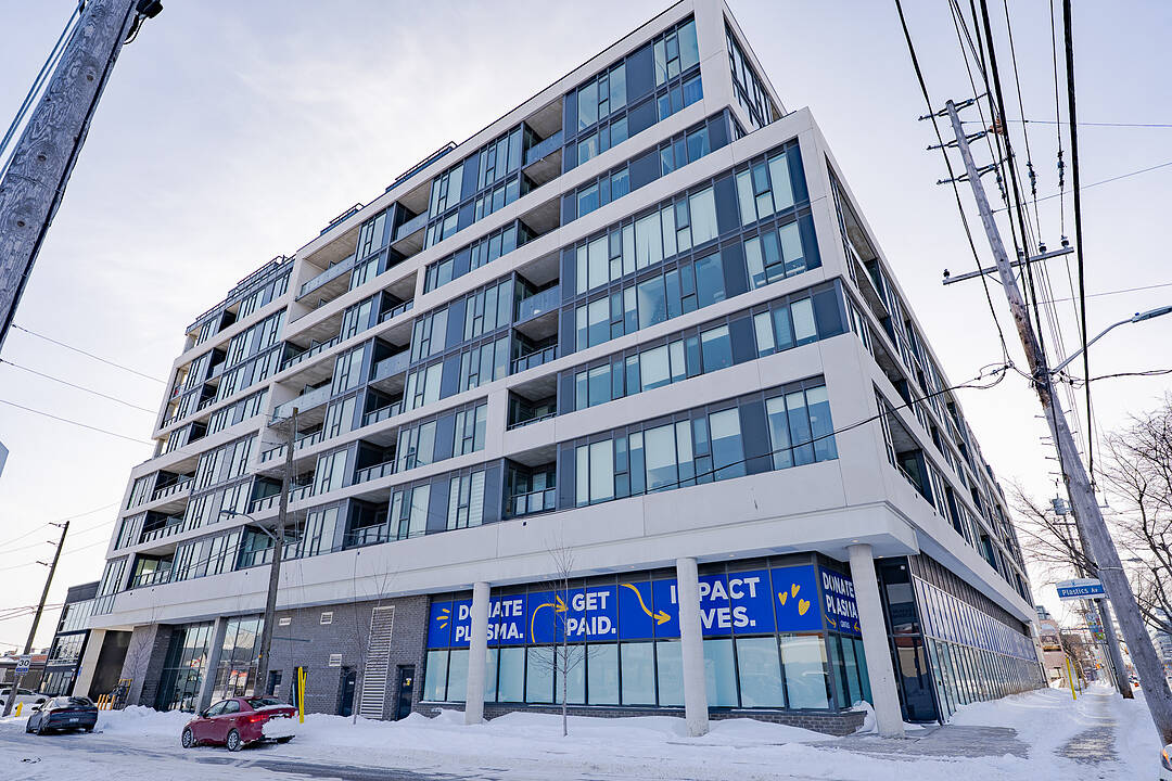 859 The Queensway #406, Toronto, Ontario