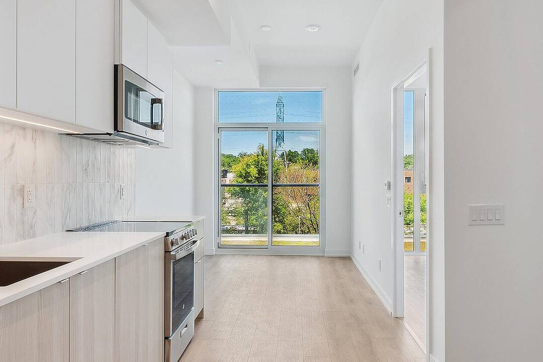 500 Dupont St #310, Toronto, Ontario