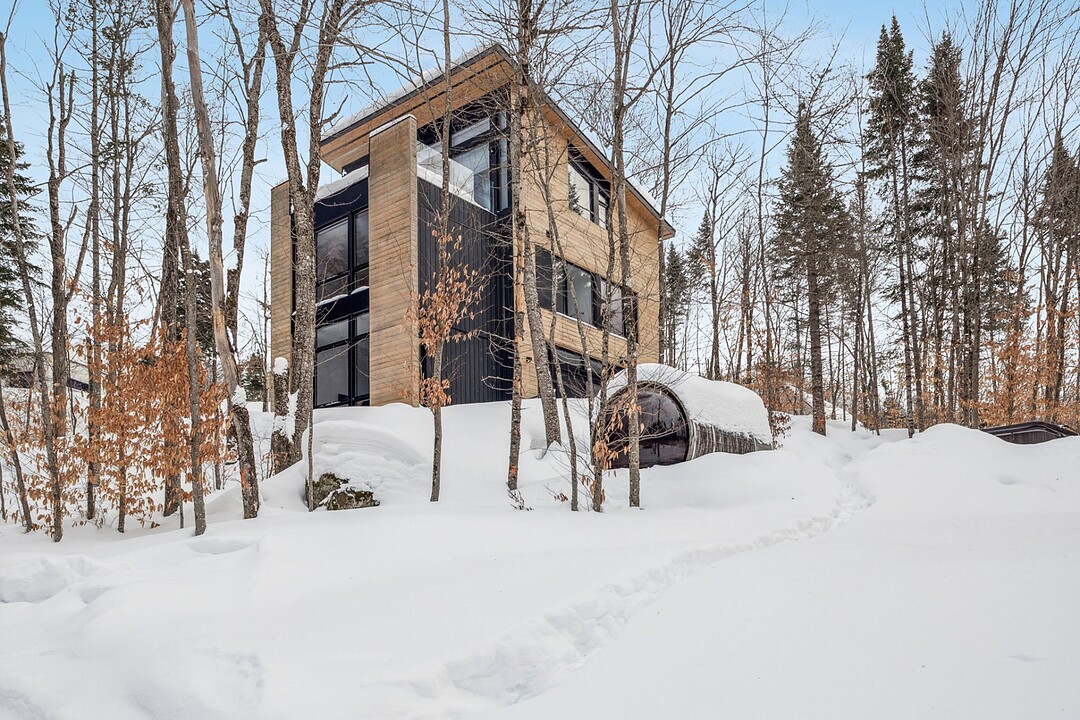 26 Imp. du Cardinal, Lac-Supérieur, Québec