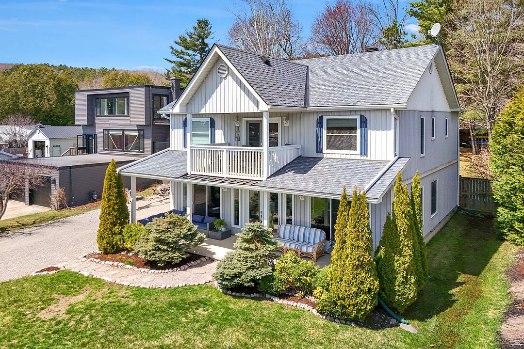 604 Champlain Road, Tiny, Ontario