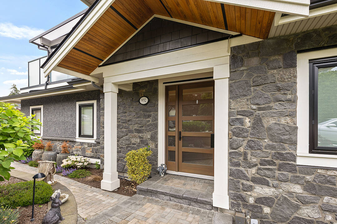 932 Ash Street, White Rock, British Columbia