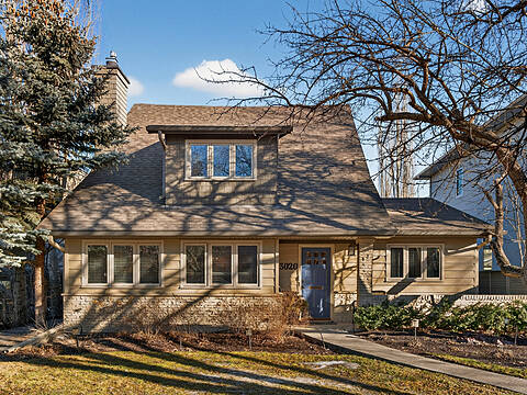 3020 7 Street SW, Calgary