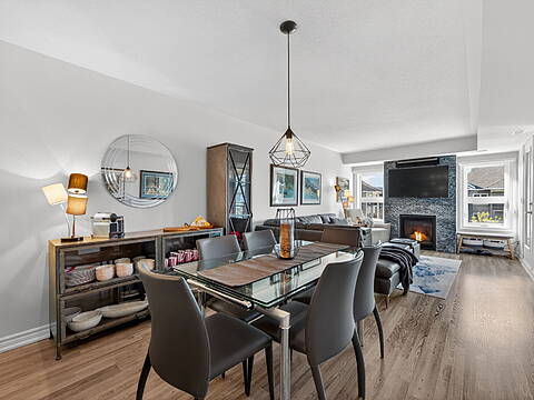 4 Cove Crt #307, Collingwood