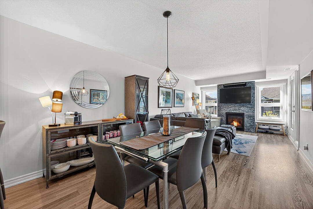 4 Cove Crt #307, Collingwood, Ontario