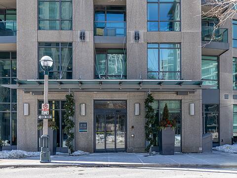 219 Fort York Blvd #3311, Toronto