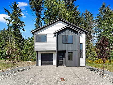 127 Heritage Creek Drive, Lake Cowichan
