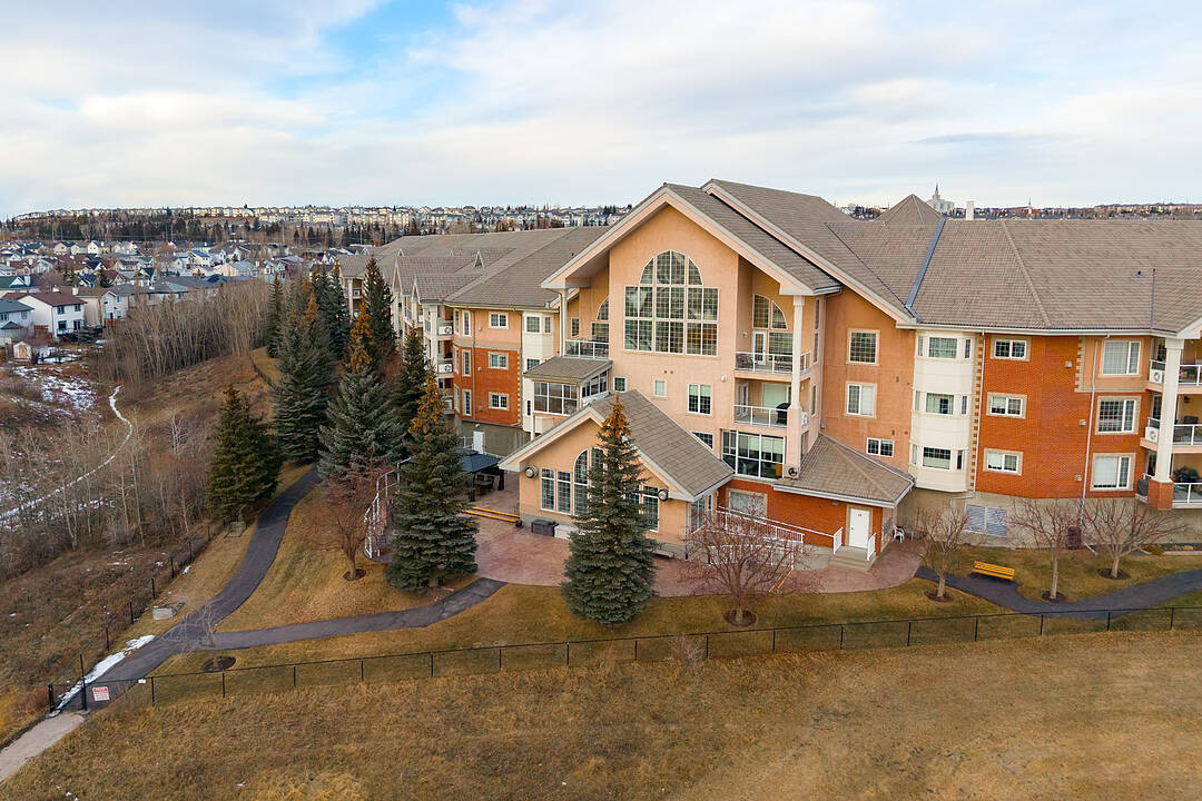 223 Tuscany Springs Boulevard NW #265, Calgary, Alberta