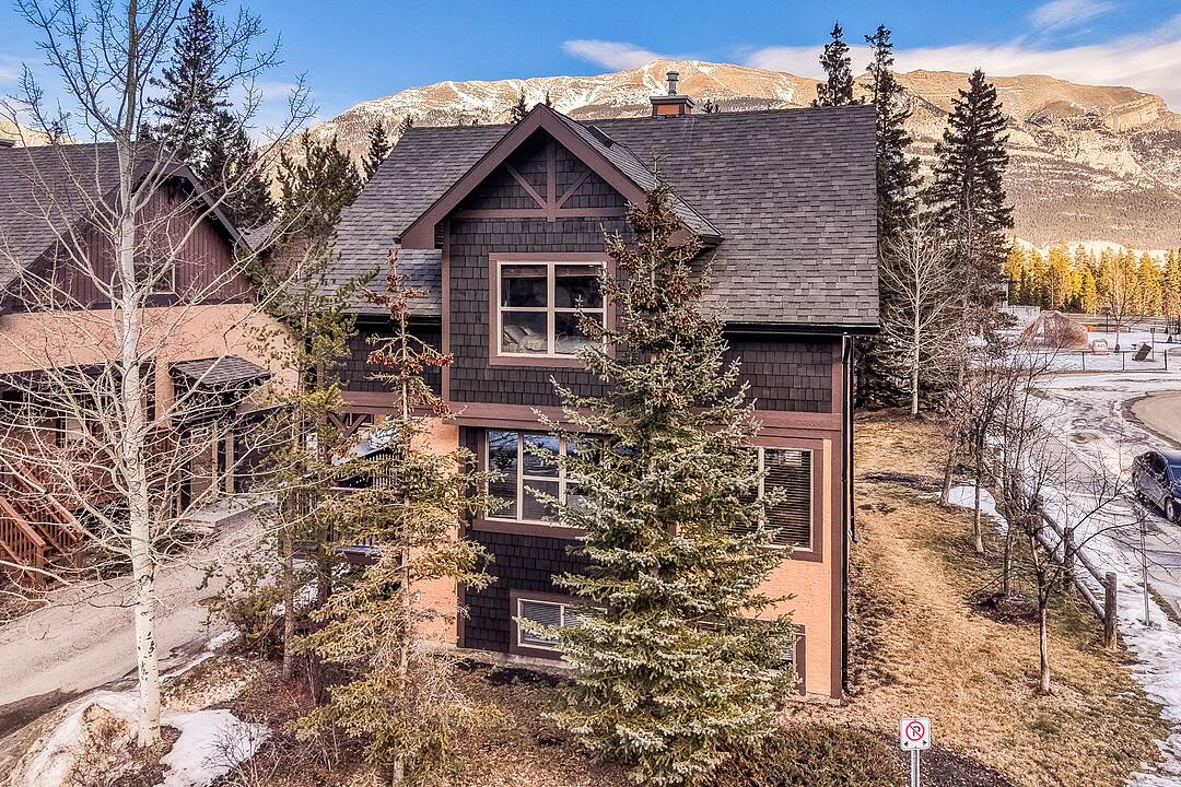 503 - 108 Armstrong Place, Canmore, Alberta