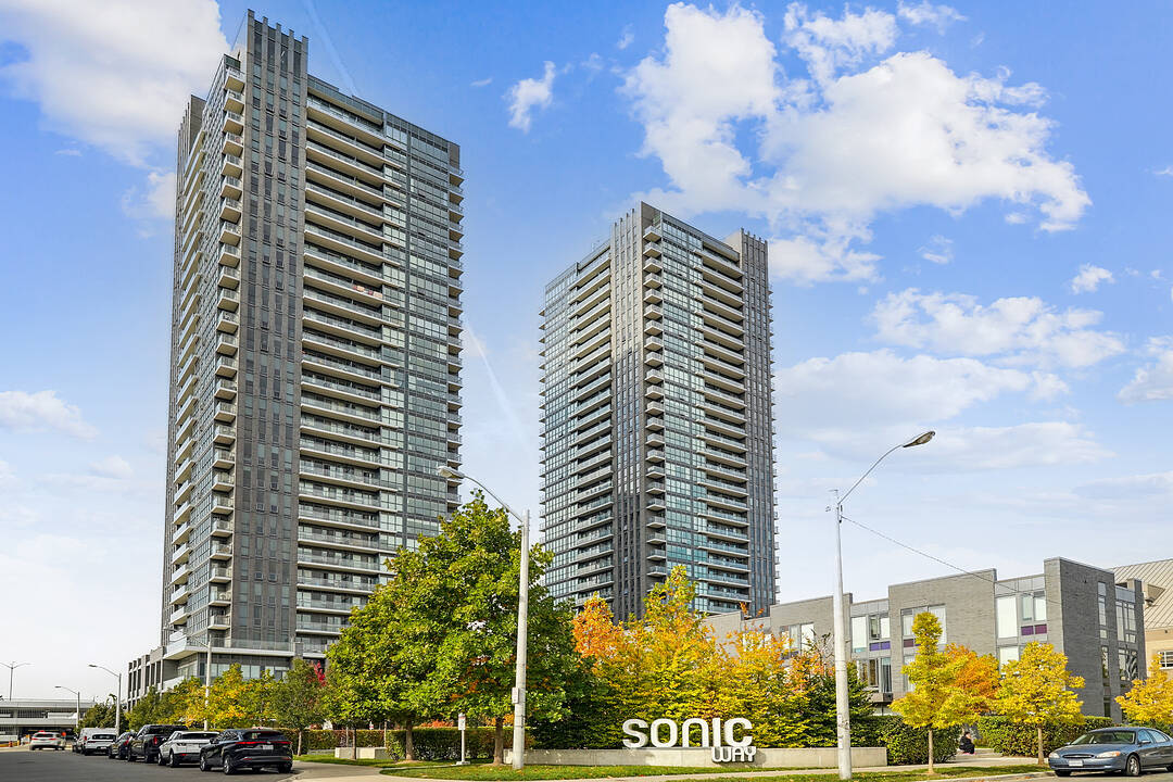 6 Sonic Way N #1104, Toronto, Ontario