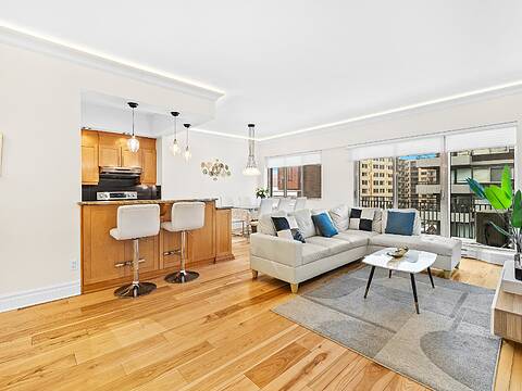 3455 Rue Drummond, Apt. PH4-804, Ville-Marie