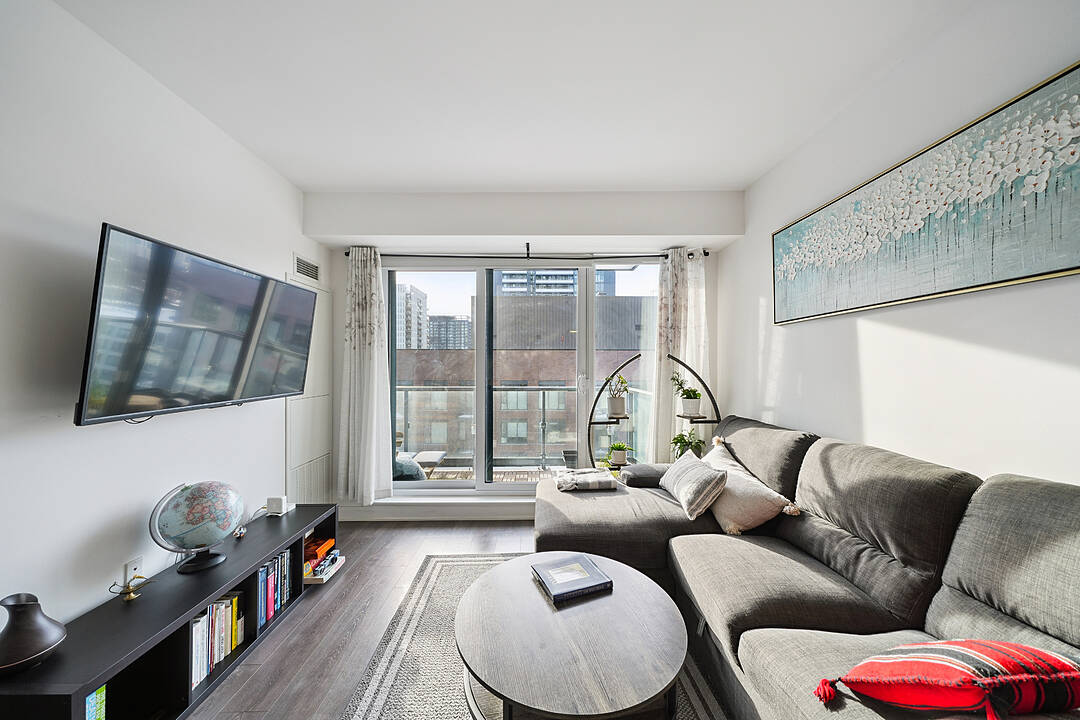 130 River St #1205, Toronto, Ontario