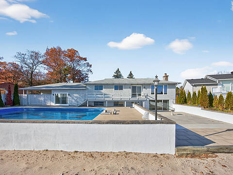 1420 Tiny Beaches Road N, Tiny