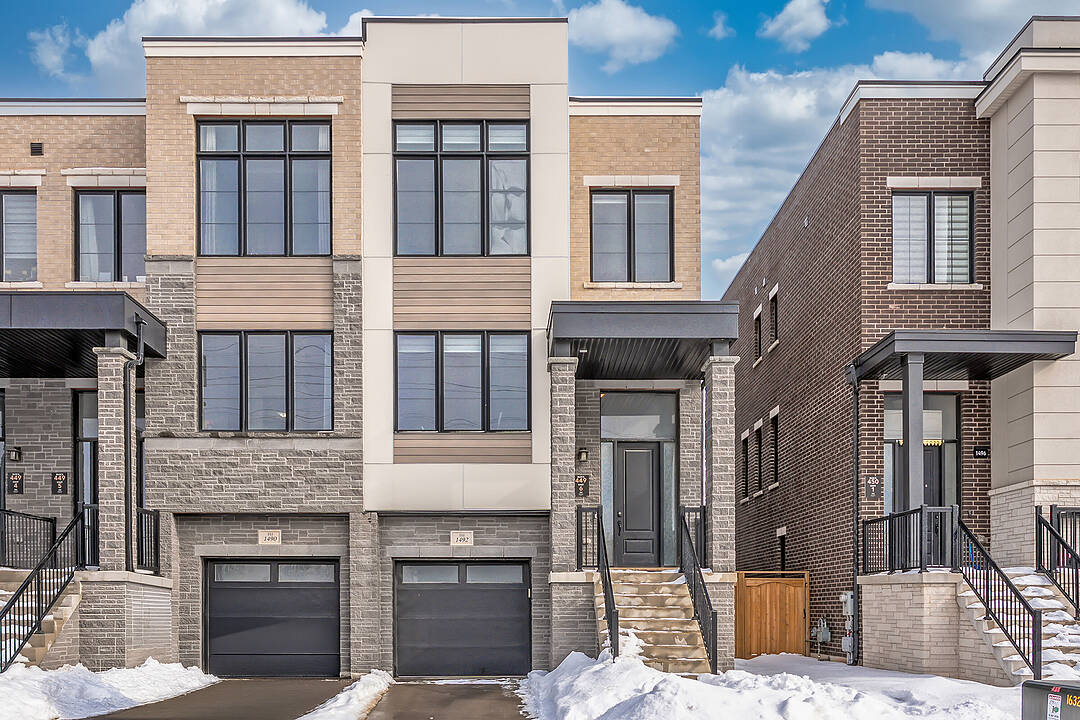 1492 Yellow Rose Circ, Oakville, Ontario