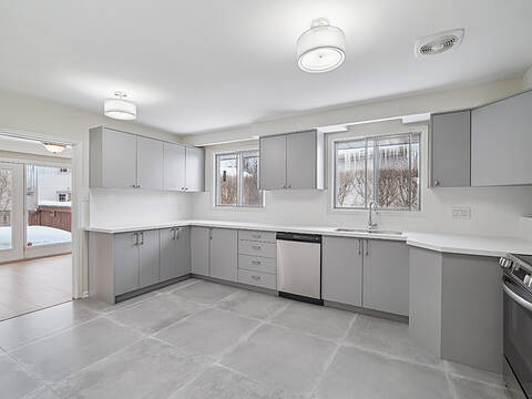 201 Fenn Ave, Toronto