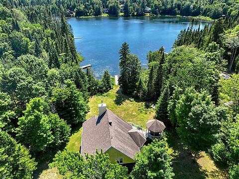 2209 Ch. de la Rose-des-Quatre-Vents, Sainte-Lucie-des-Laurentides