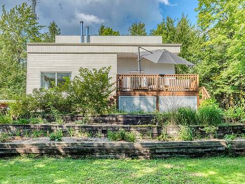 108 Ch. de la Pinède, Saint-Colomban