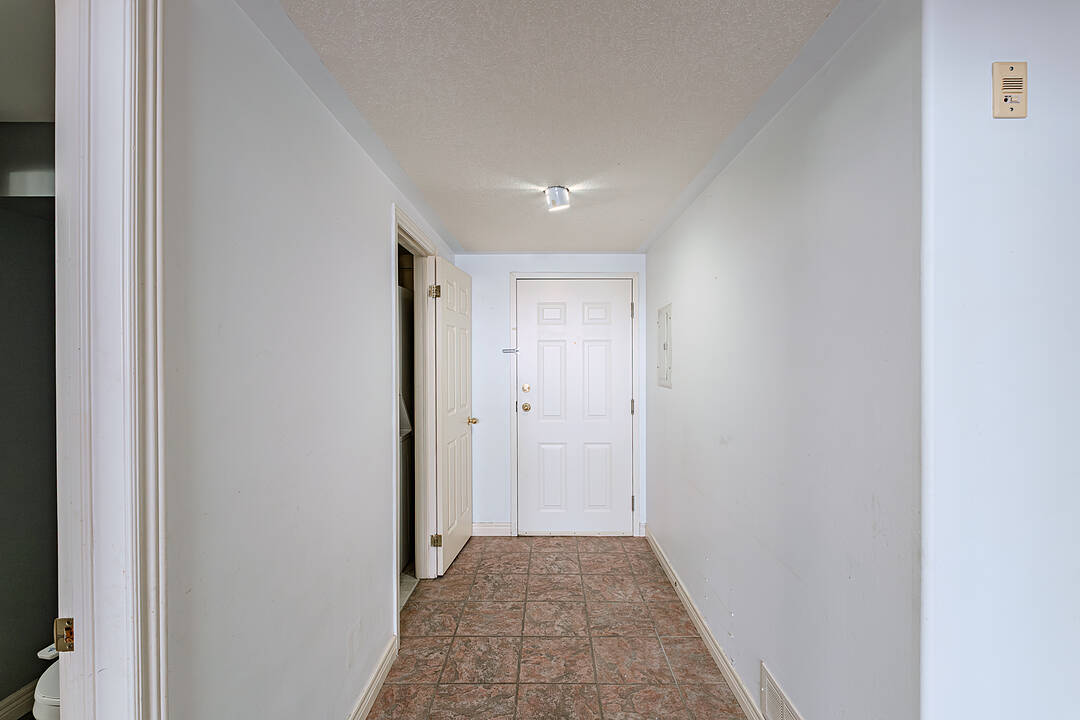 111 Grey St #213, Brantford, Ontario