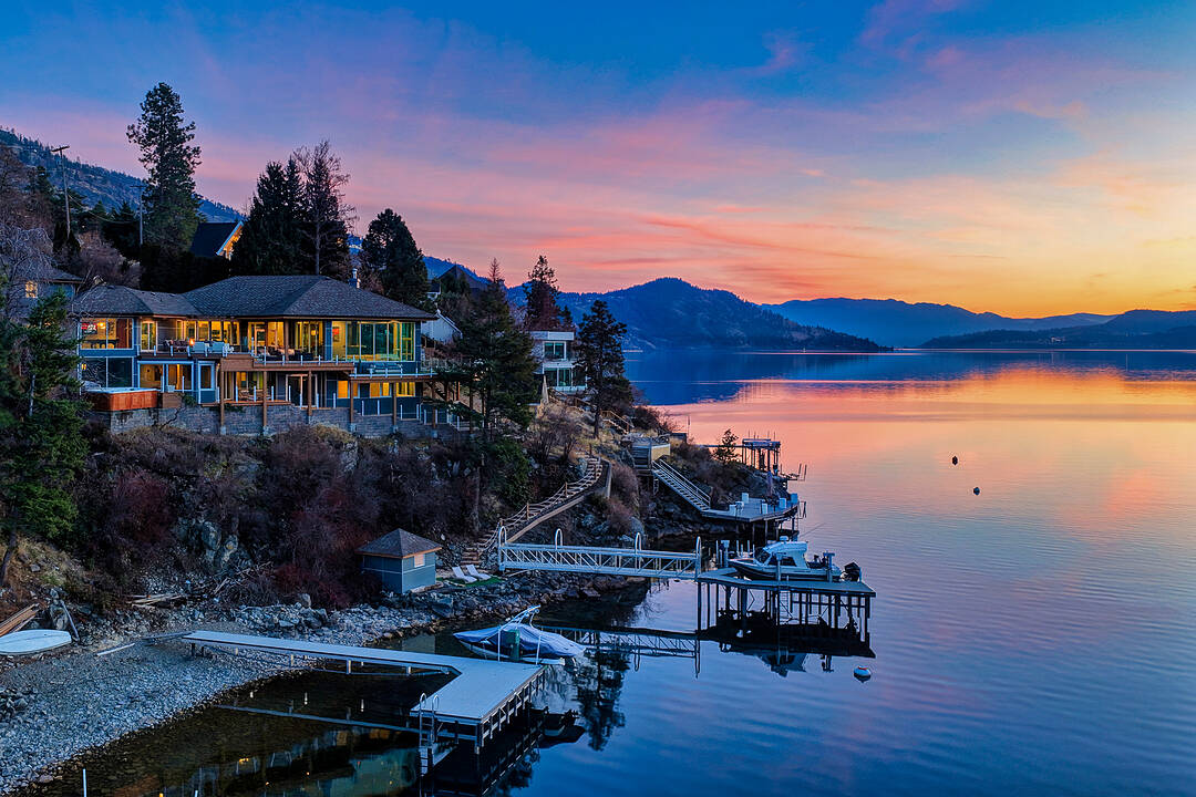 2100 Dewdney Road, Kelowna, British Columbia