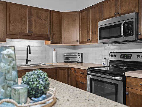 601-3350 Woodsdale Road, Lake Country