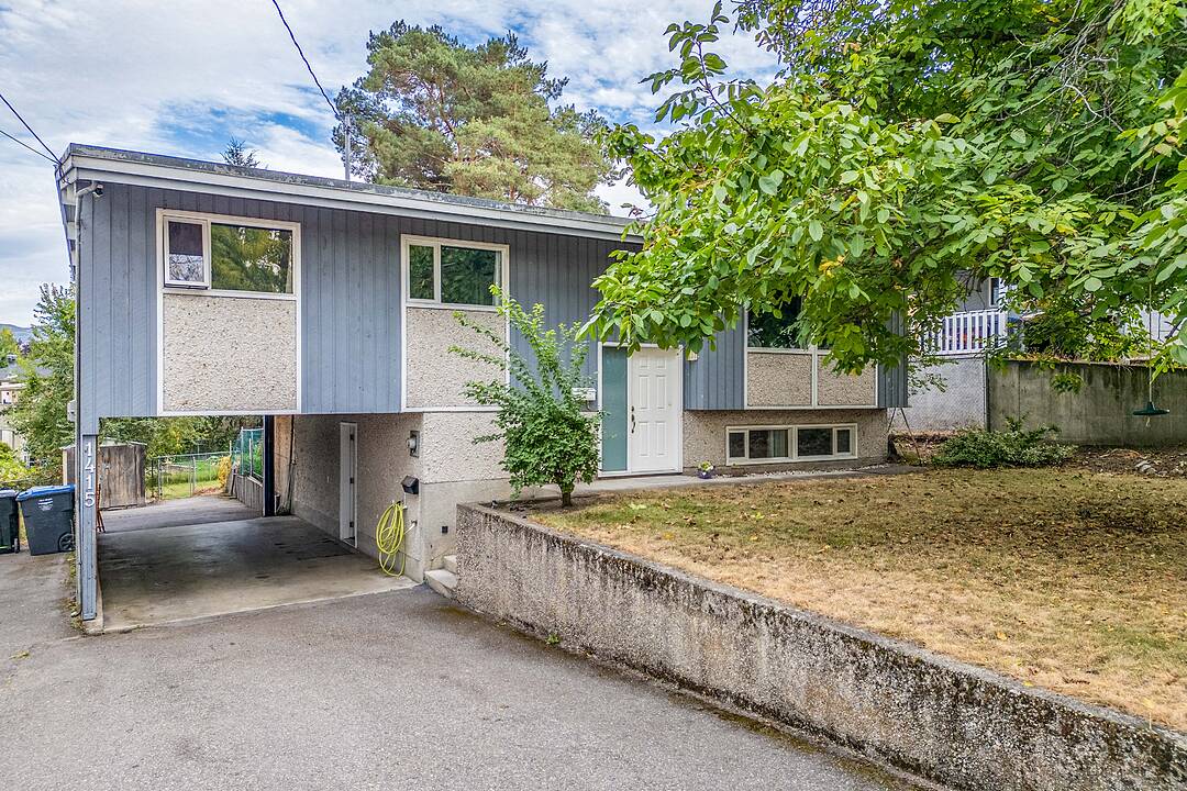 1415 Highland Drive South, Kelowna, British Columbia