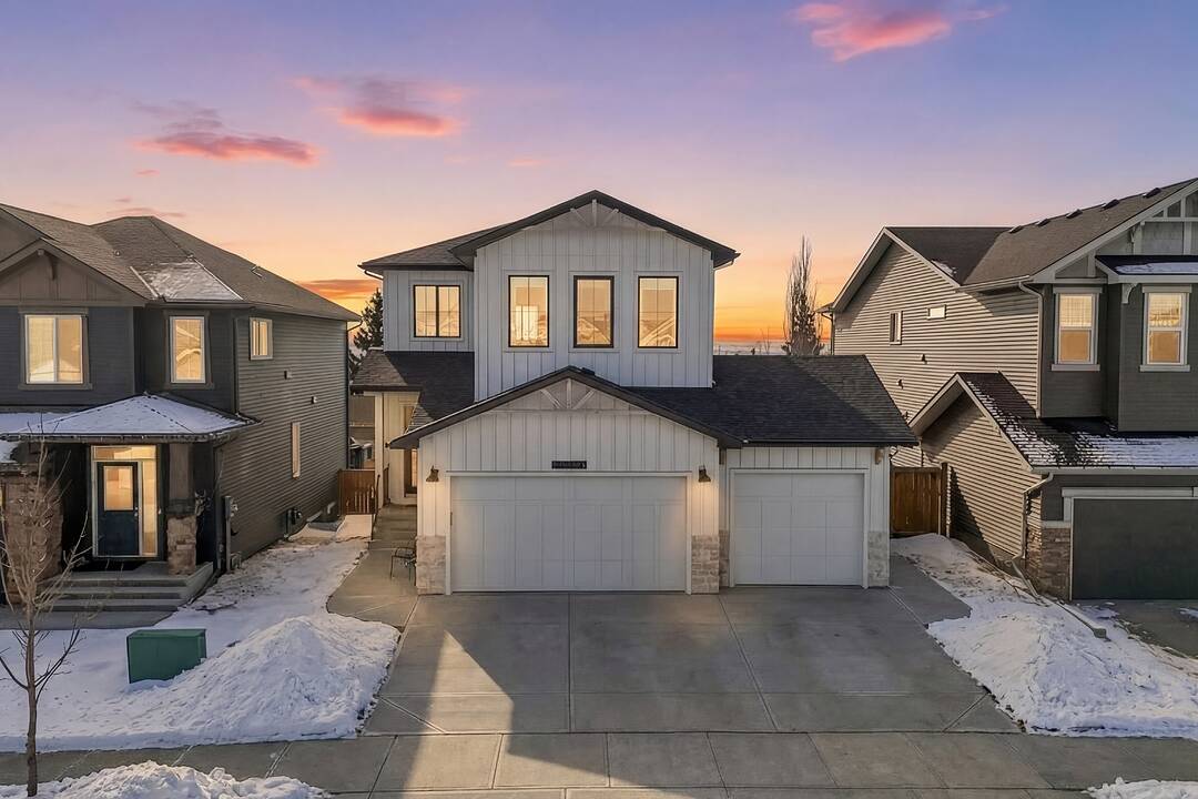 29 Highwood Drive, Okotoks, Alberta