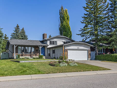 206 Lake Fraser Place SE, Calgary