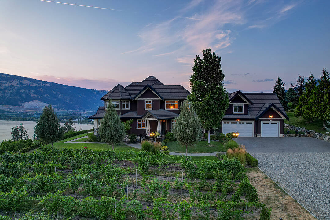 14911 Oyama Road, Oyama, British Columbia