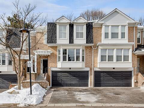 26 Tamarack Circ, Toronto