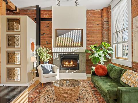 204-610 Johnson Street, Victoria