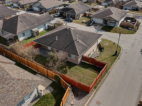 5683 Emily Way, Sechelt