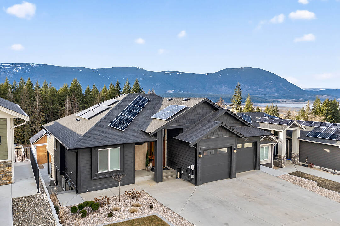 1621 9 Street SE, Salmon Arm, British Columbia