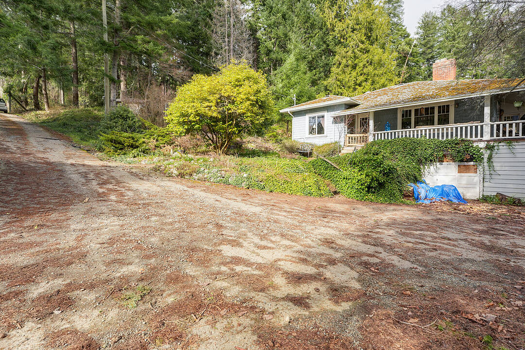 2871 Whiskey Point Road, Mill Bay, British Columbia