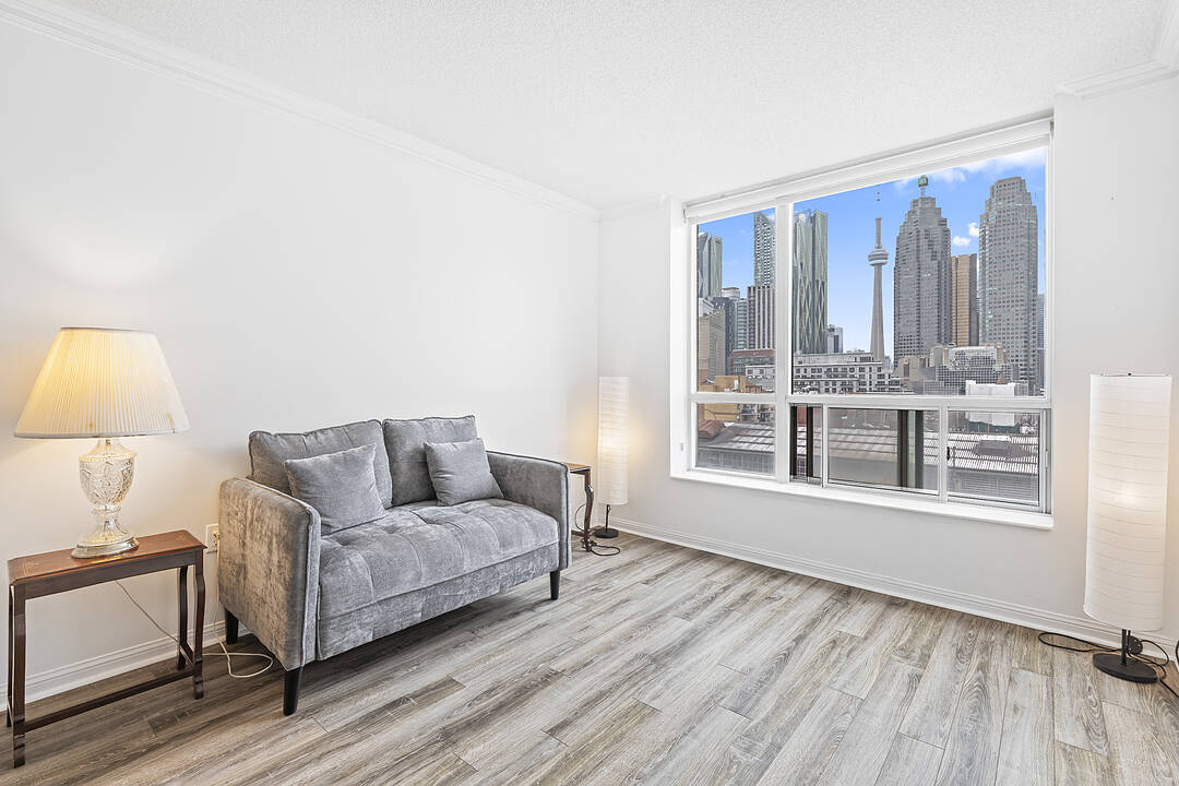 109 Front St E #1014, Toronto, Ontario