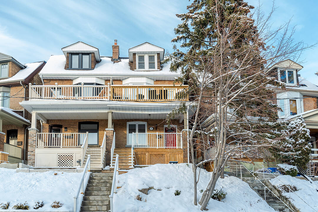 15 Indian Rd Cres #Upper, Toronto, Ontario