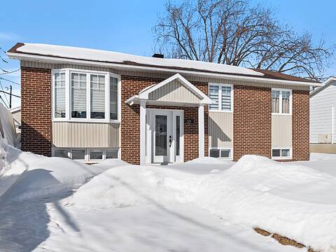 285 Rue Normand, Terrebonne