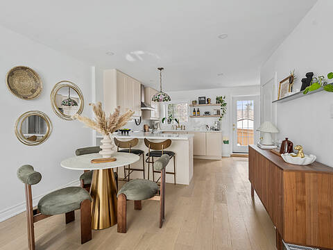 114 Glenvale Blvd, Toronto