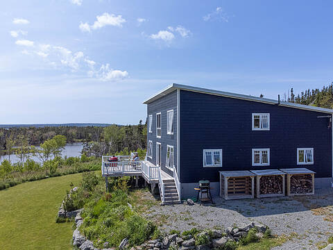 122 Peter Sosna Drive, Macnabs Cove