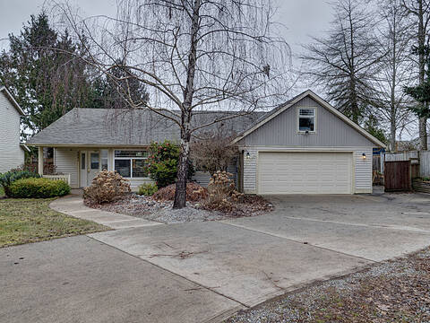 5641 Nickerson Road, Sechelt